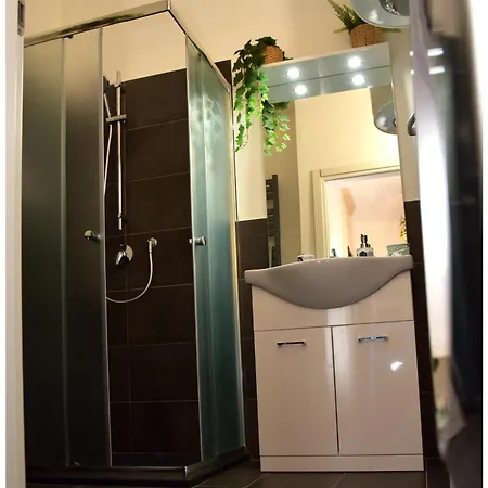 Dea Dreams - Amendola Fiera Near San Siro Stadium Apartment Milan